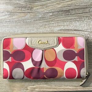 Coach Multicolor Women's Wallet